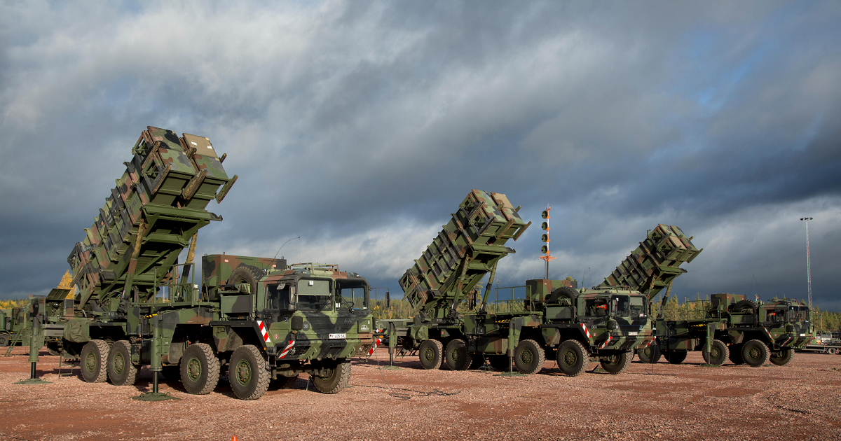Tyskland placerar ut sitt första MIM-104 Patriot luftvärnssystem i Vilnius för att försvara Natos toppmöte