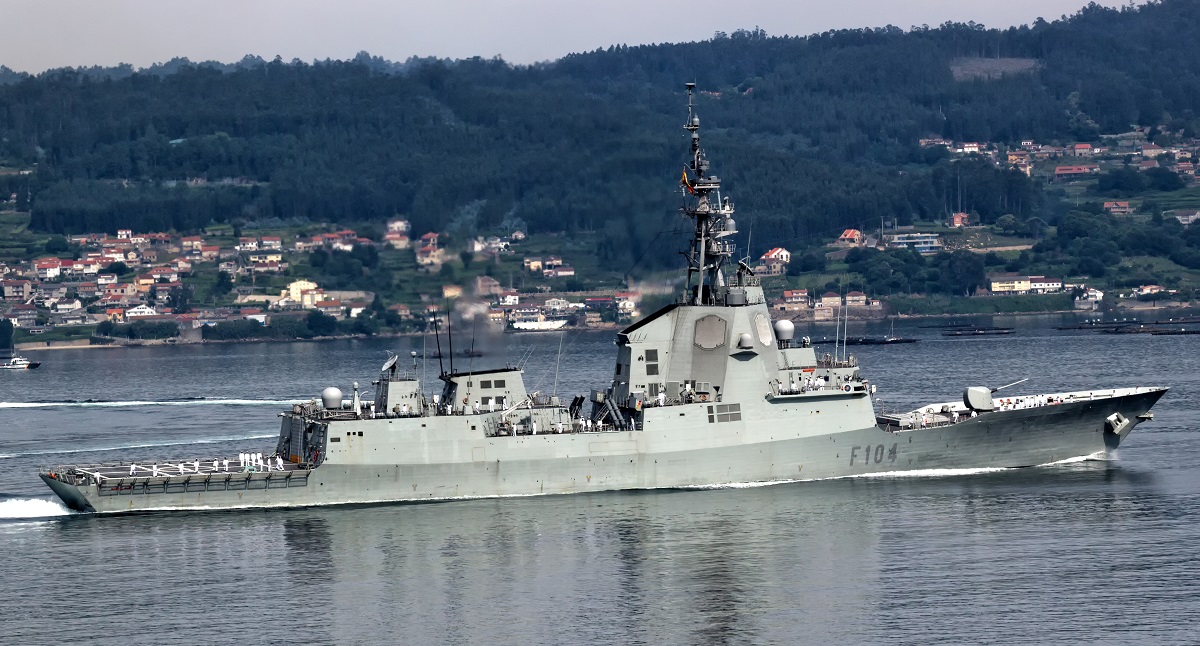 Spanien skickar fregatten Méndez Núñez med Harpoon, RIM-162 ESSM och SM-2MR Block IIIA-missiler till Medelhavet för att övervaka den ryska flottan