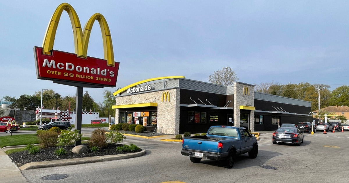 Globalt IT-fel lamslår McDonald's restaurangkedja över hela världen