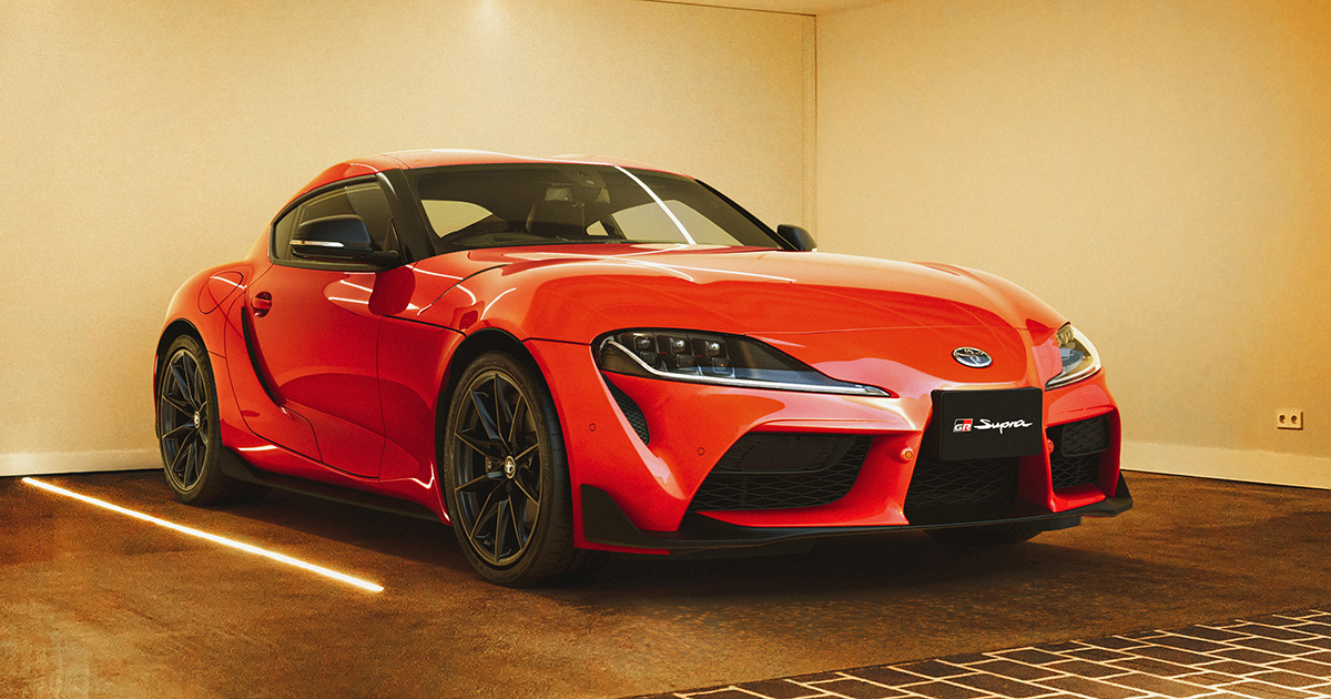 En slående accent på vägen: Toyota GR Supra i färgtonen "Plasma Orange 100 Edition