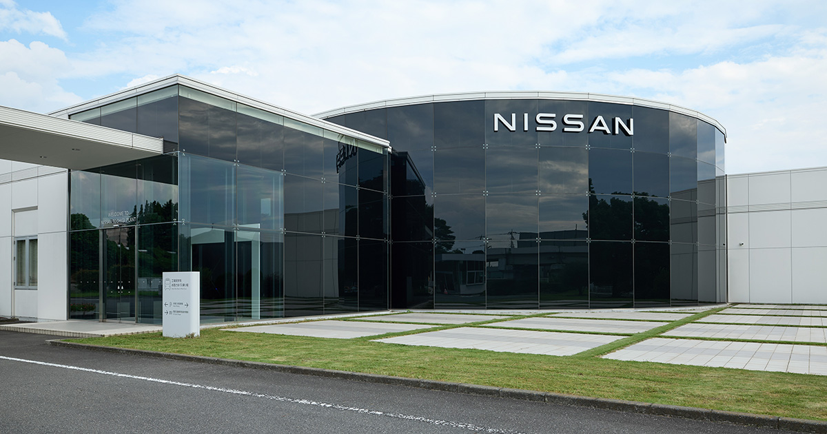 Utforska framtidens fordonsinnovation i Nissan Tochigi-fabrikens gästhall