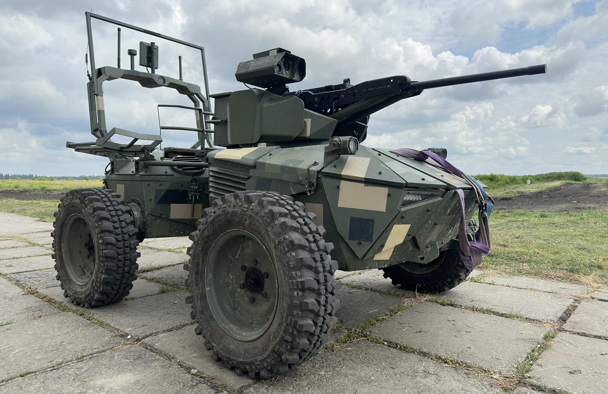 Ukrainas försvarsmakt testar den obemannade roboten Ironclad med värmekamera och ShaBla M2 stridstorn under verkliga stridsförhållanden
