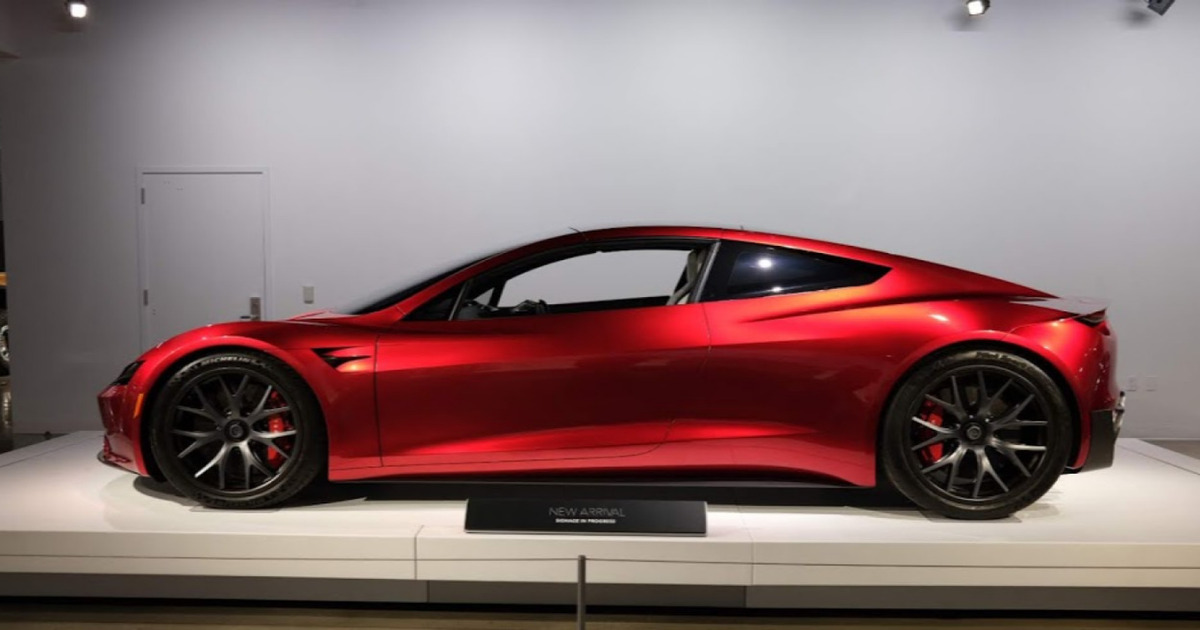 Elon Musk avslöjade de fantastiska funktionerna i den nya Tesla Roadster