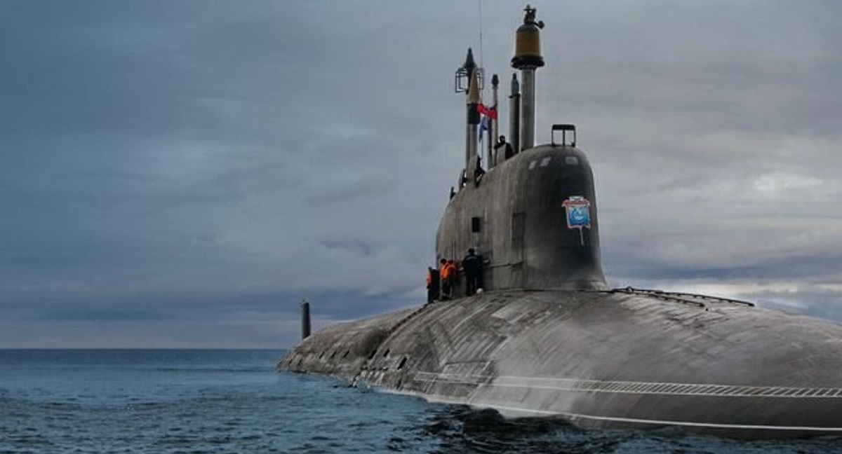 Den ryska flottan kommer att utrusta atomdrivna ubåtar av Yasen-M-klass med hypersoniska Zirkon kryssningsrobotar med en räckvidd på upp till 1 000 km och en maxhastighet på mer än 11 000 km/h