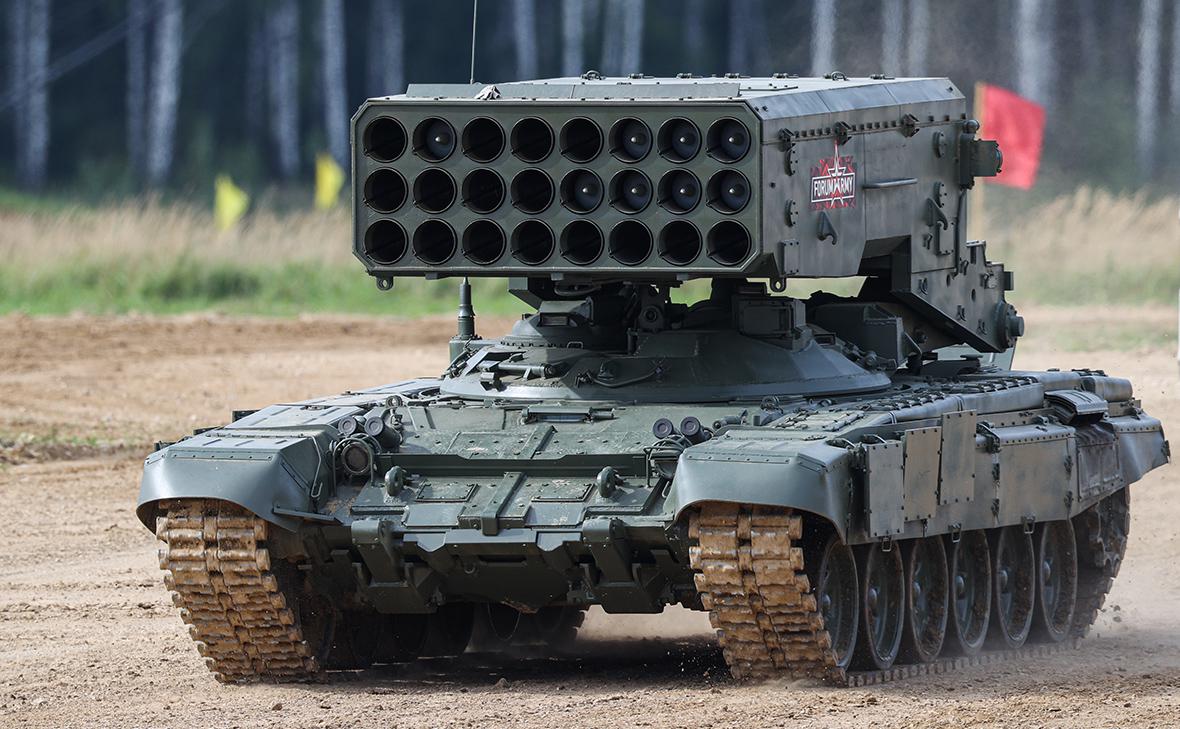 En 500 USD FPV-drönare förstörde spektakulärt ett ryskt TOS-1A tungt eldkastarsystem fullt av termobariska missiler