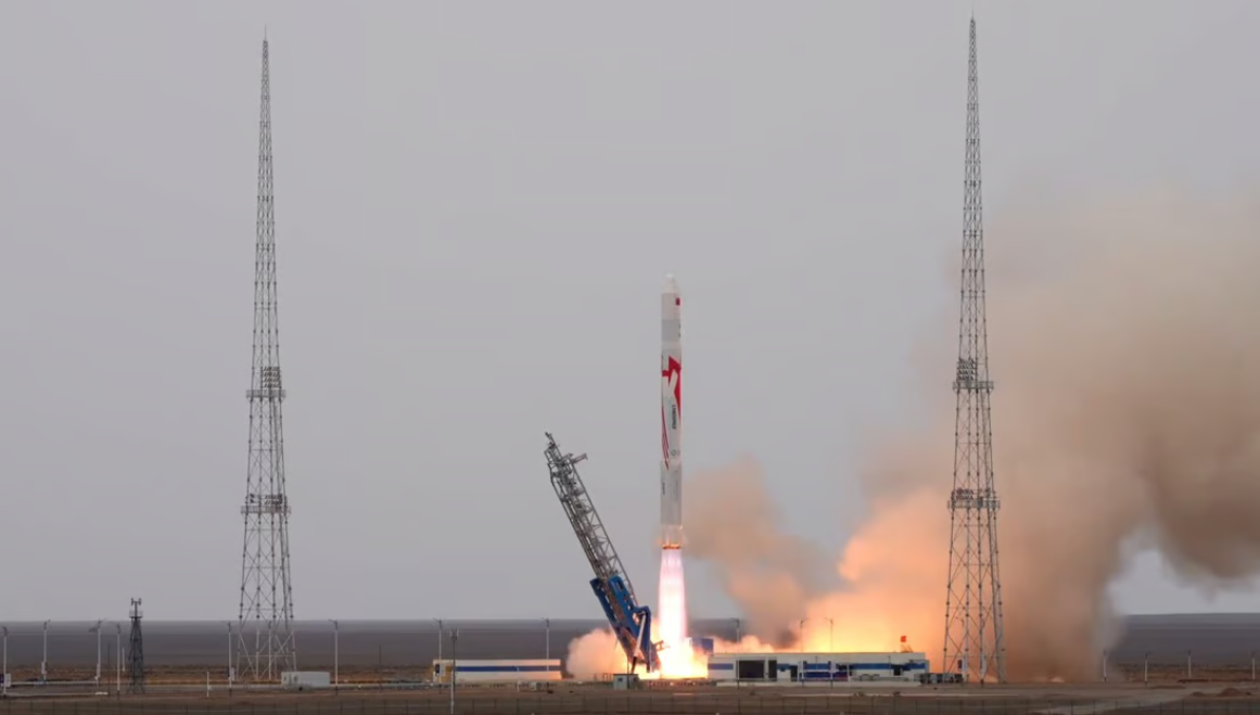 LandSpace har genomfört den första lyckade uppskjutningen av en metanraket någonsin och lämnar SpaceX bakom sig