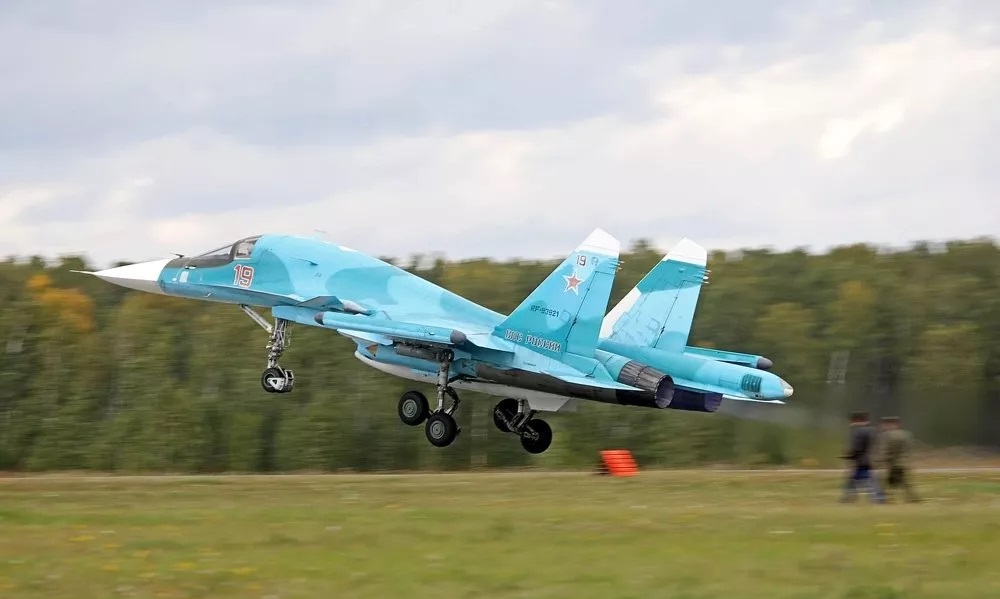 Ryssarna hävdar att de har förvandlat det nyaste Su-34NVO-flygplanet till en strategisk missilbärare med långdistans kryssningsrobotar