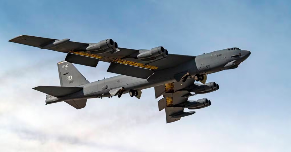 Pratt & Whitney får upp till 870 miljoner dollar för att underhålla motorerna till kärnvapenbombarna B-52 Stratofortress - US Air Force investerar i att upprätthålla beredskapen