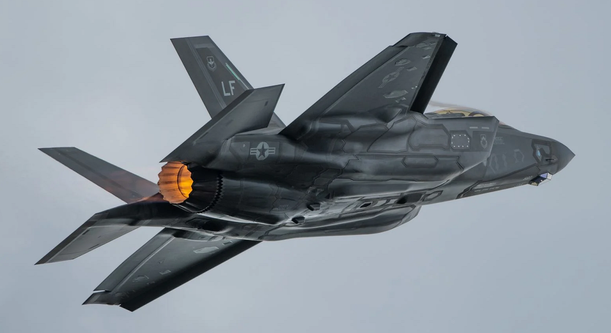 Lockheed Martin har levererat mer än 45 F-35 Lightning II femte generationens stridsflygplan till 2023 - med ytterligare cirka 50 i produktion