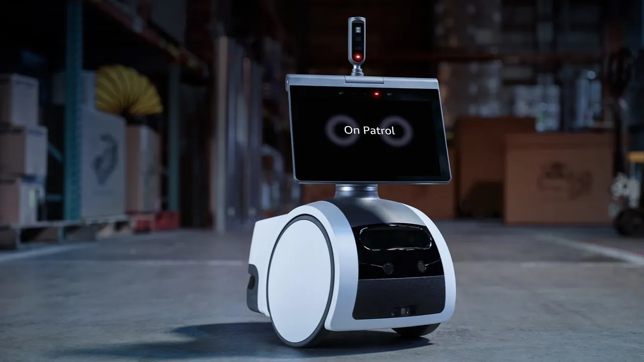 Amazon Astro for Business: en säkerhetsrobot med HD-kamera och mörkerseende för 2350 USD