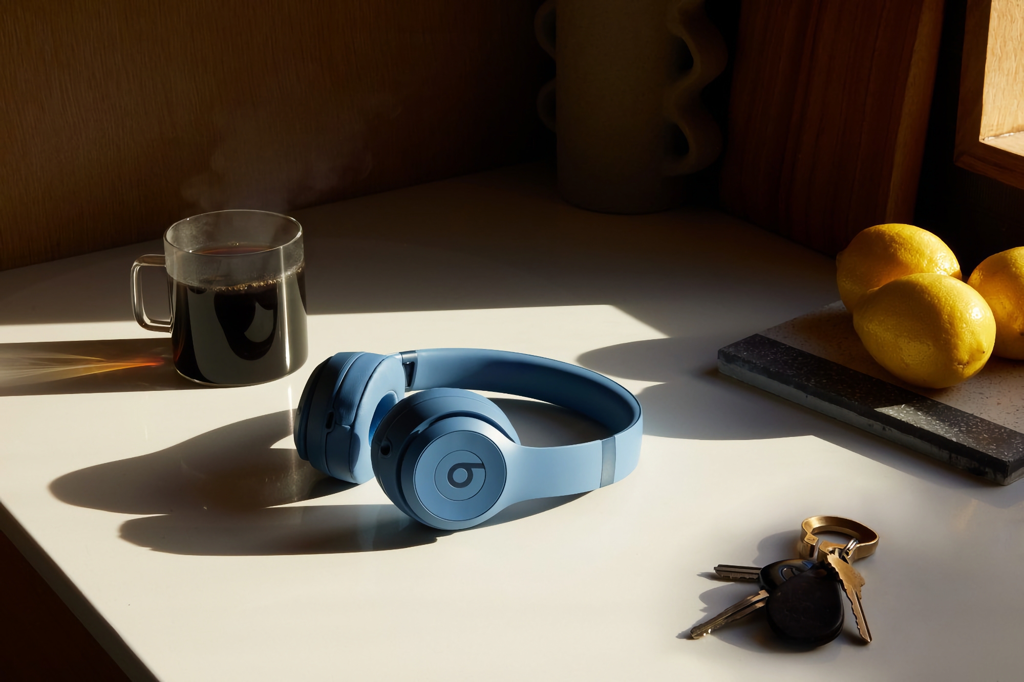 Beats Solo 4: 40 mm drivelement, Spatial Audio-stöd, USB-C-port och upp till 50 timmars batteritid för 199 USD