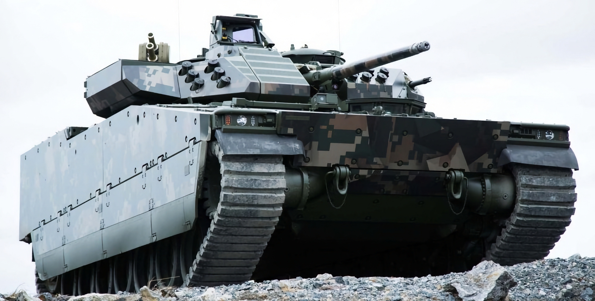 Danmark och Sverige överför ytterligare en omgång CV90 infanteristridsfordon till Ukraina