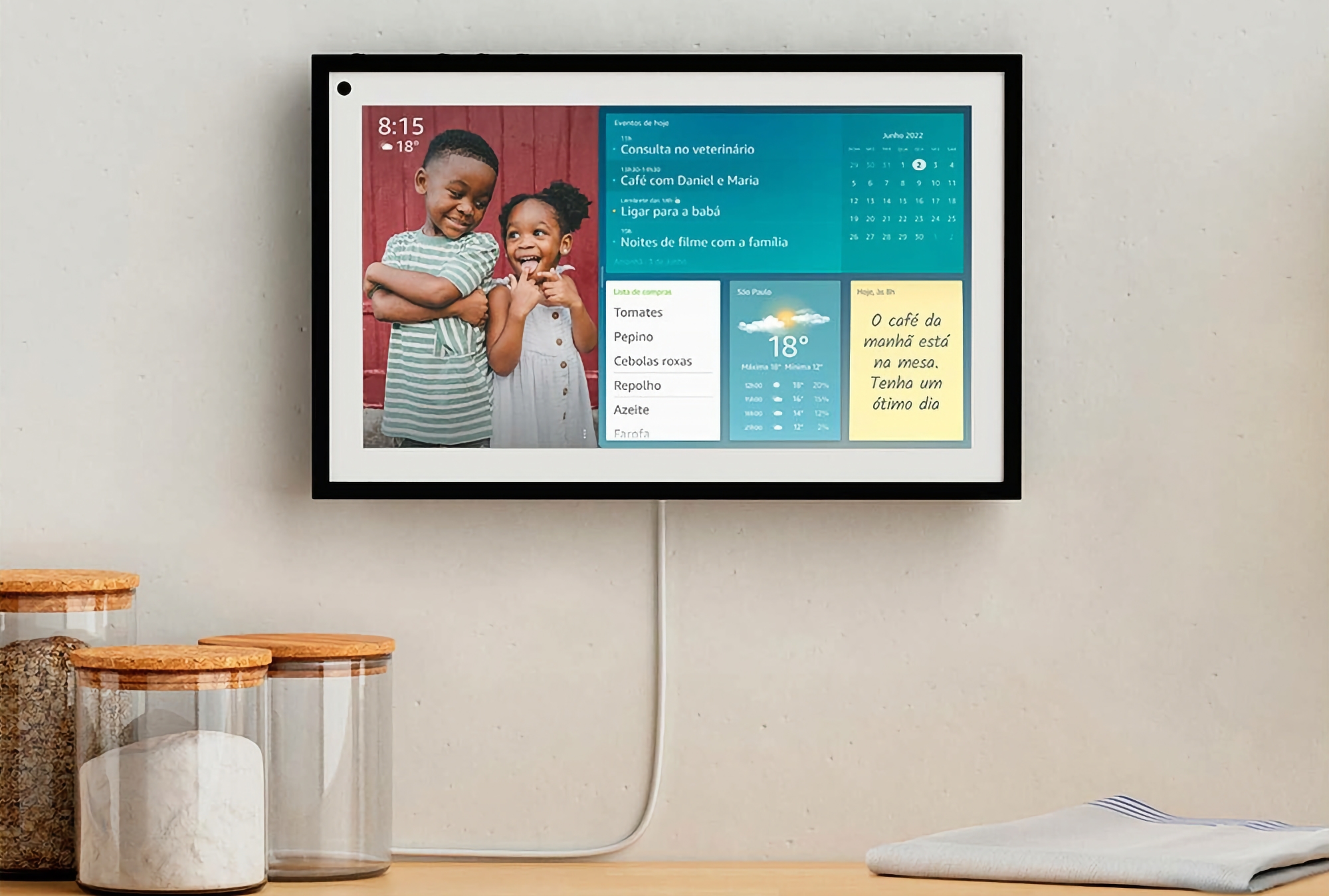 Amazon säljer Echo Show 15 smart display med 15,6" skärm och Alexa röstassistent för $80 rabatt