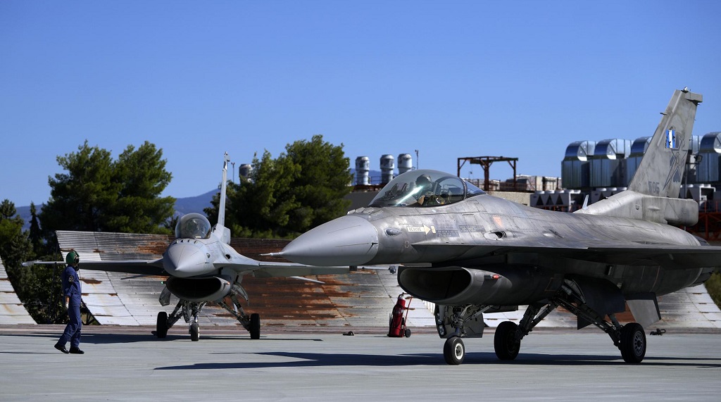 Greklands flygvapen får 10:e F-16 Viper - Lockheed Martin och HAI kommer att modernisera totalt 84 flygplan av fjärde generationen