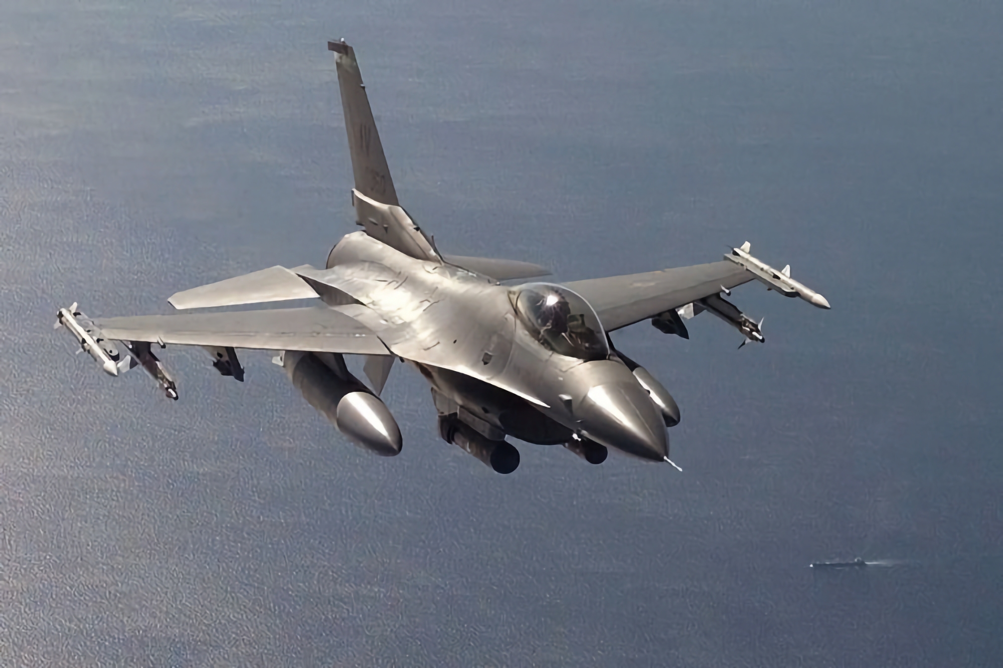 Belgien anslår 100 miljoner euro för underhåll av ukrainska stridsflygplan av typen F-16 Fighting Falcon