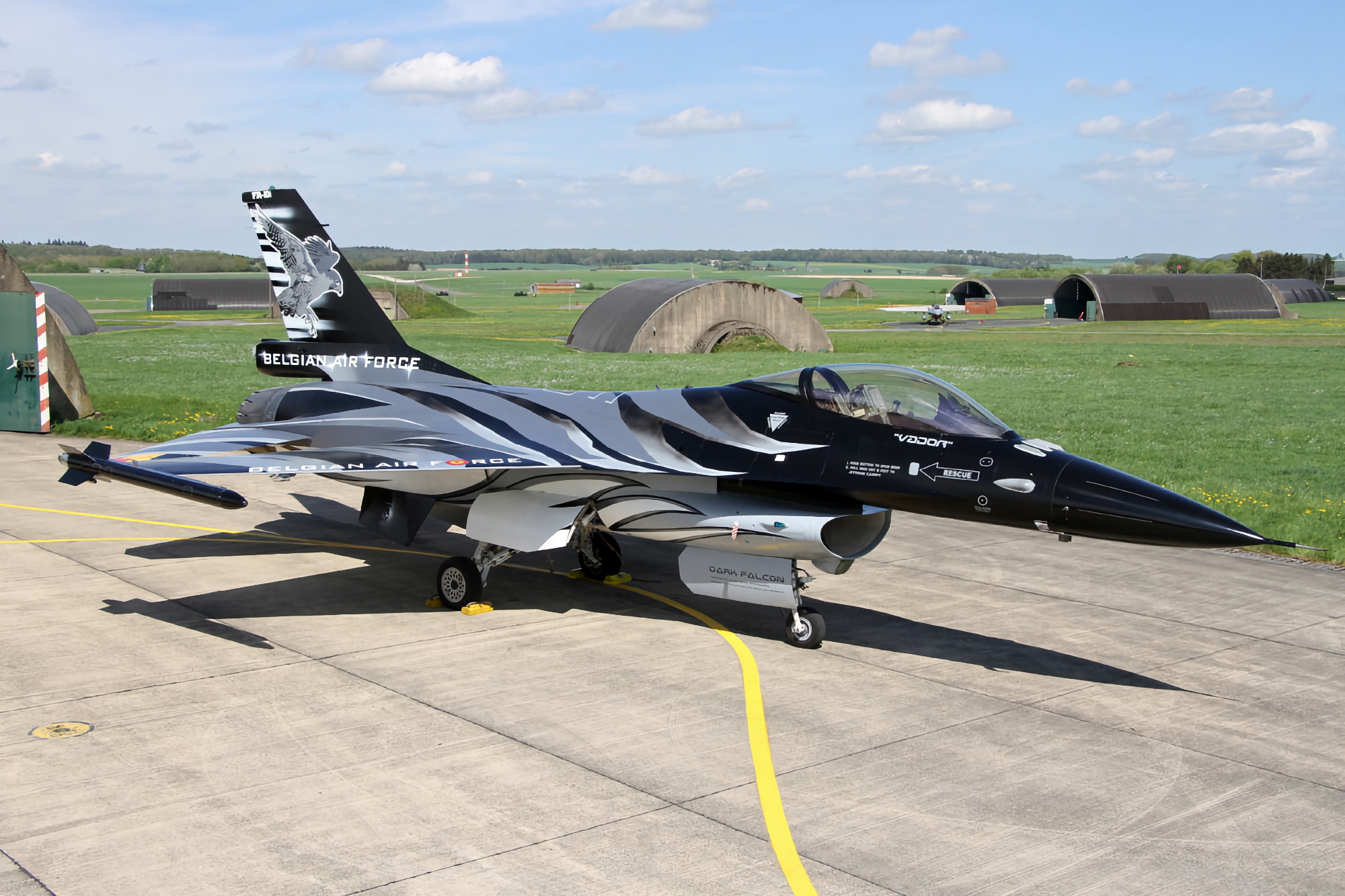 Inte bara Nederländerna, Danmark och Norge: Belgien kommer också att överlämna stridsflygplan av typen F-16 Fighting Falcon till Ukraina, men först när landet får F-35 Lightning II