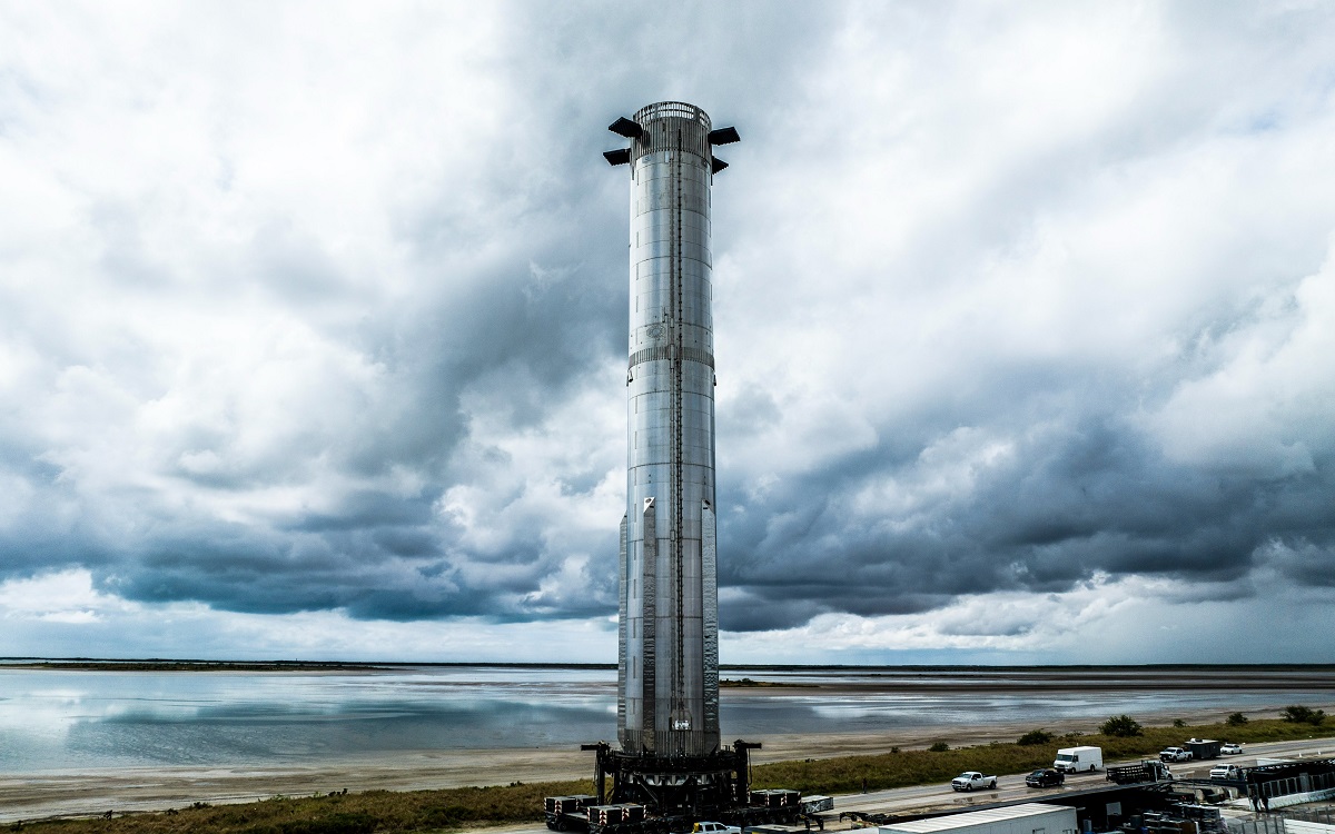 SpaceX har framgångsrikt brandtestat alla 33 Raptor-motorer i Super Heavy-boostern för Starship-raketen