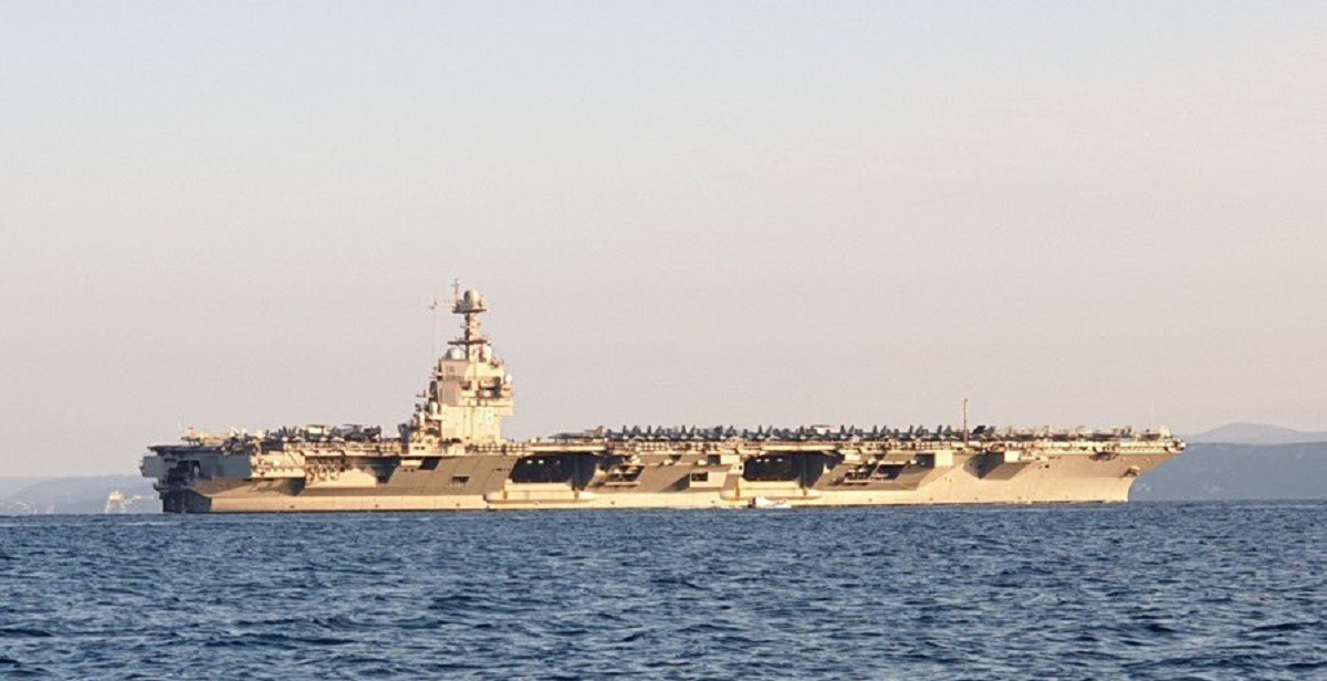 Den amerikanska flottan har skickat en stridsgrupp ledd av världens största hangarfartyg USS Gerald R. Ford till Italien till en kostnad av mer än 13 miljarder dollar