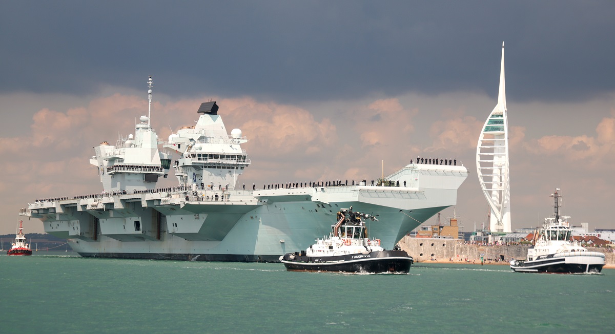 Hangarfartyget HMS Prince of Wales, som kostade 3,85 miljarder USD, har återvänt till militärbasen i Portsmouth efter tester och förbereder sig för övningen Westlant 23