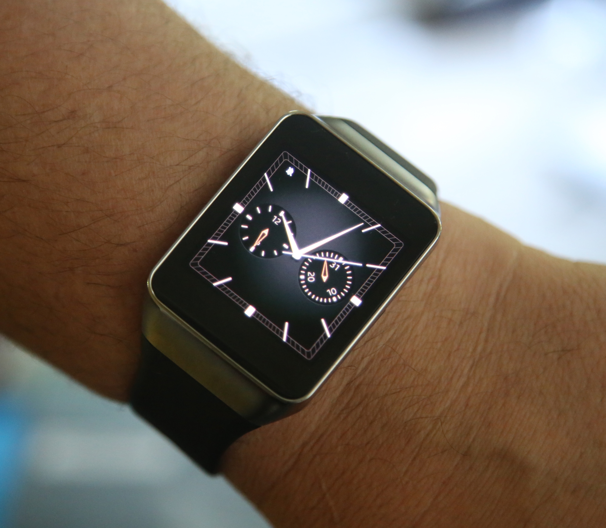 Rykten: Samsung planerar att släppa en rektangulär Galaxy Watch