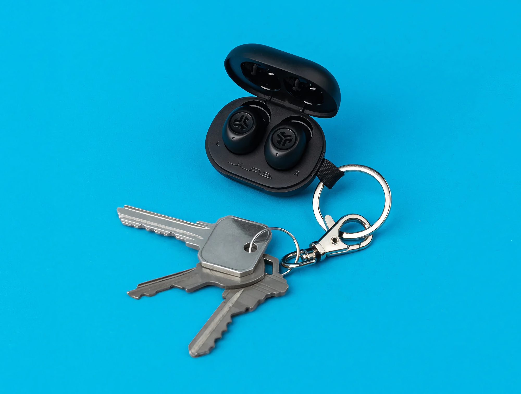 JLab JBuds Mini: kompakta TWS-hörlurar som kan bäras som en nyckelring