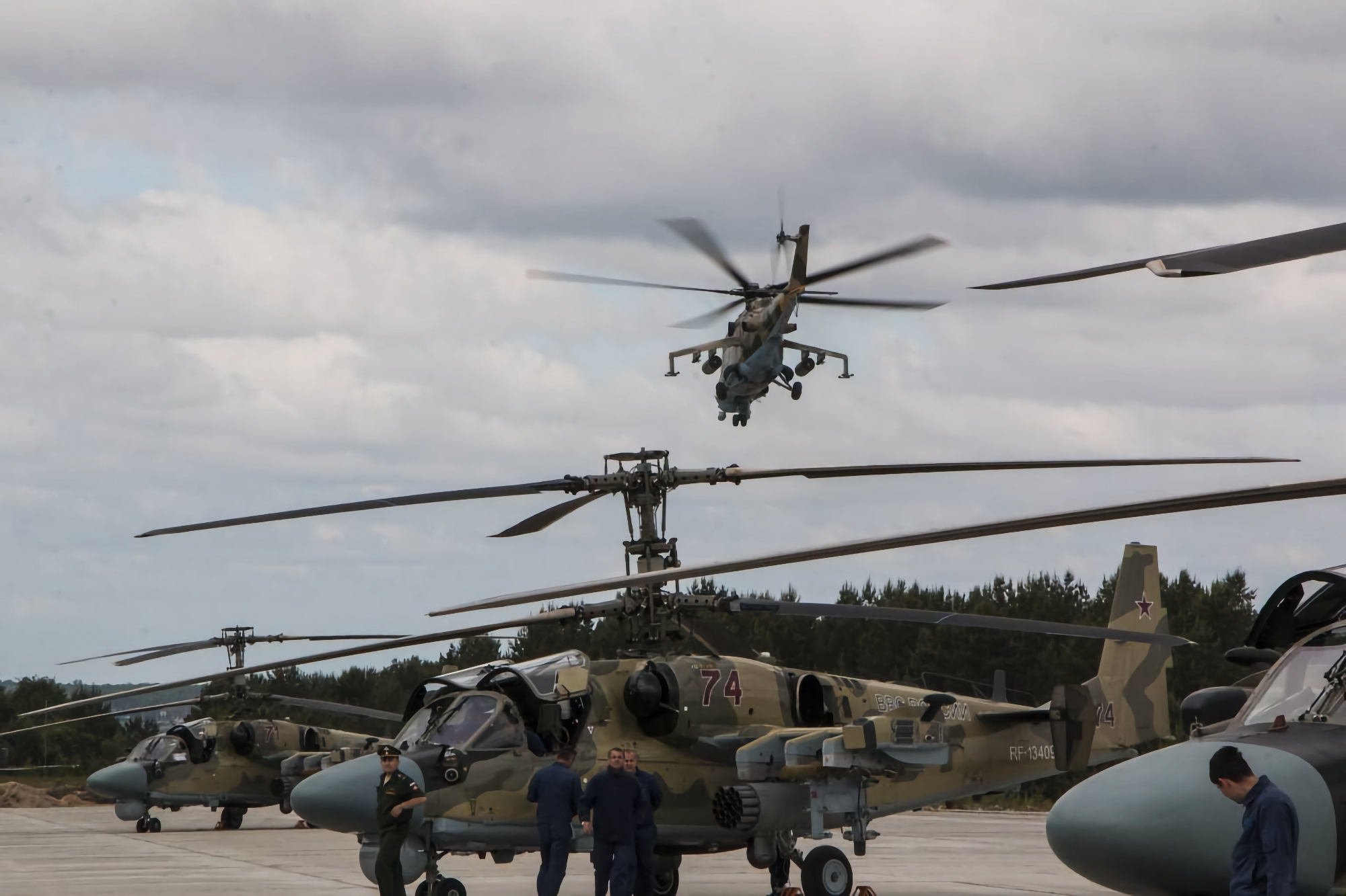 AFU anföll flygplatser där ryska Ka-52, Mi-28 och Mi-8 helikoptrar var baserade