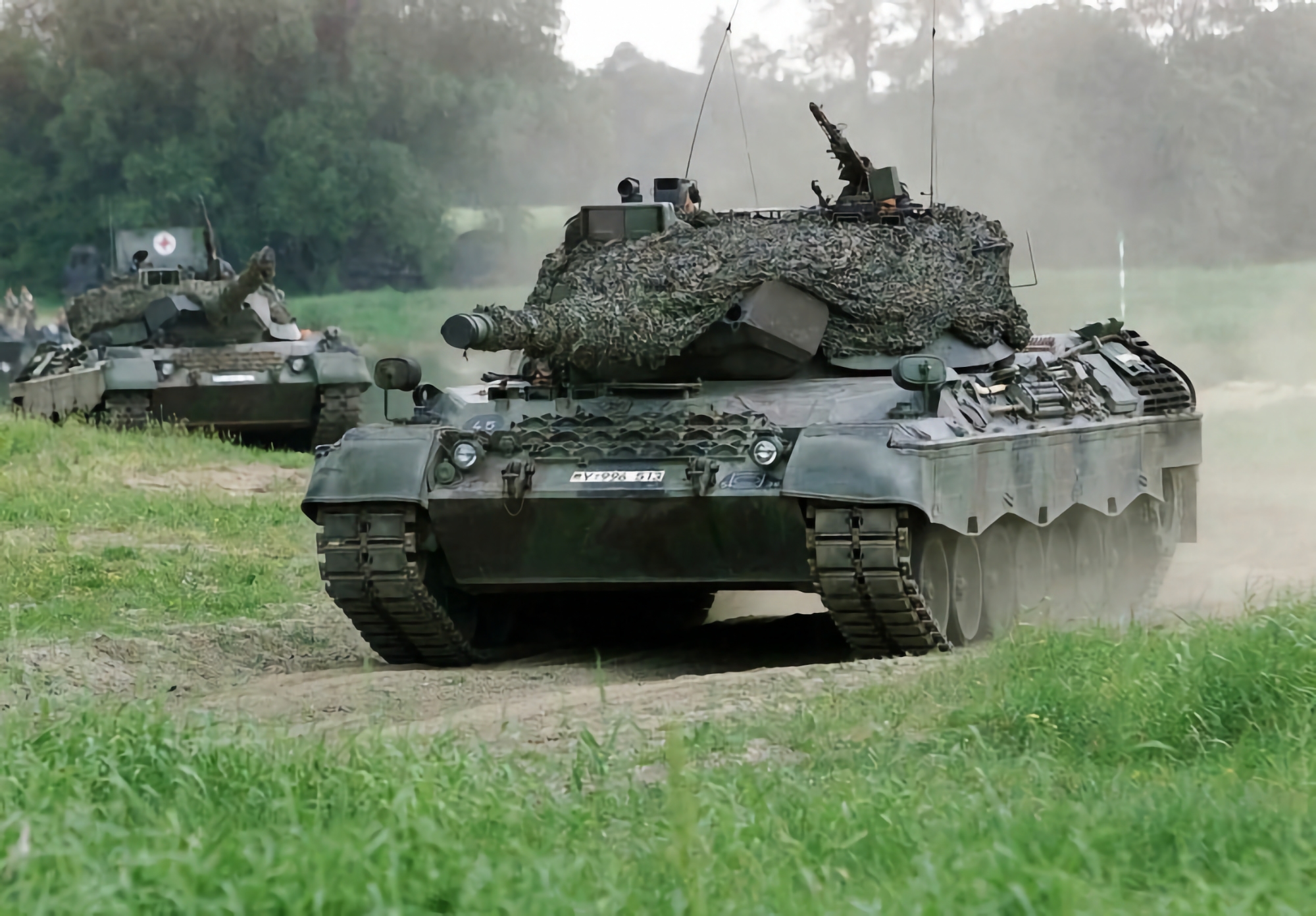 Stridsvagnar av typen Leopard 1A5, artilleripjäser, RQ-35 Heidrun och Vector UAV:er: Tyskland ger Ukraina nytt vapenpaket