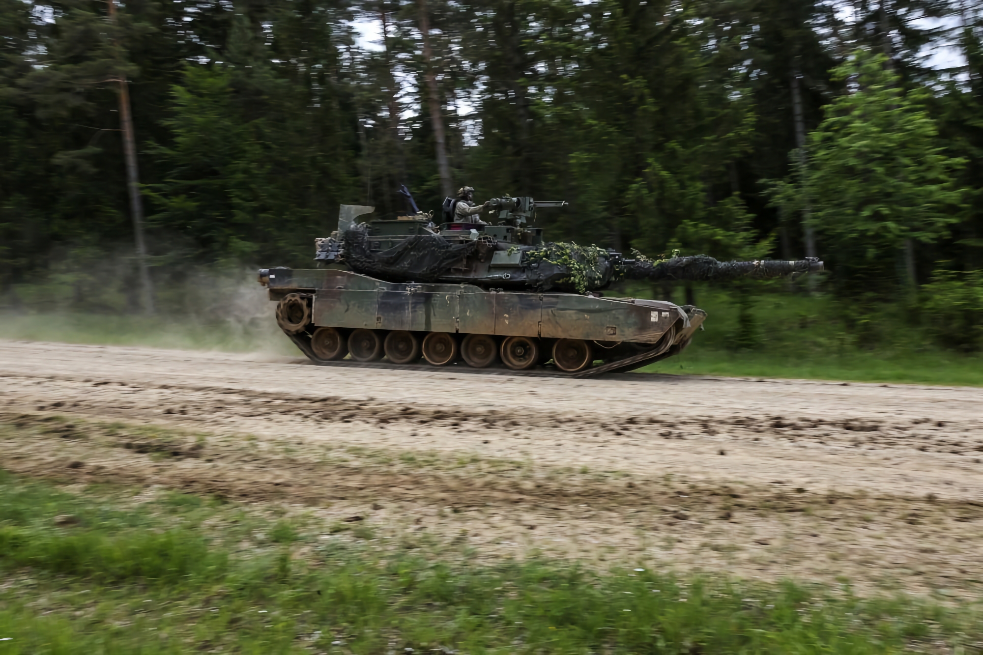 AFU visade de första bilderna av den amerikanska stridsvagnen M1 Abrams i aktion