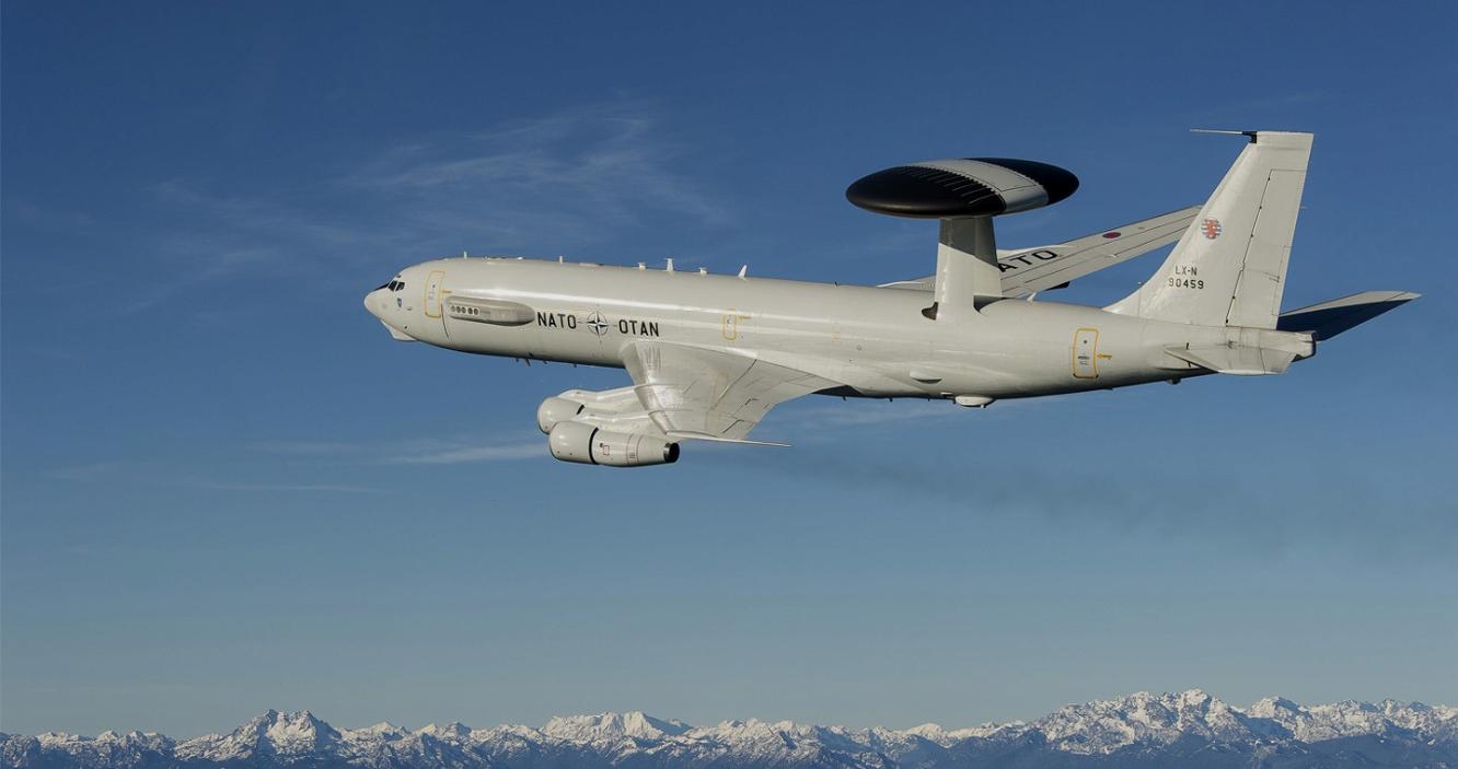 Nato placerar ut amerikanska E-3 Sentry långdistansflygplan för radarspaning nära den ryska gränsen i Europa