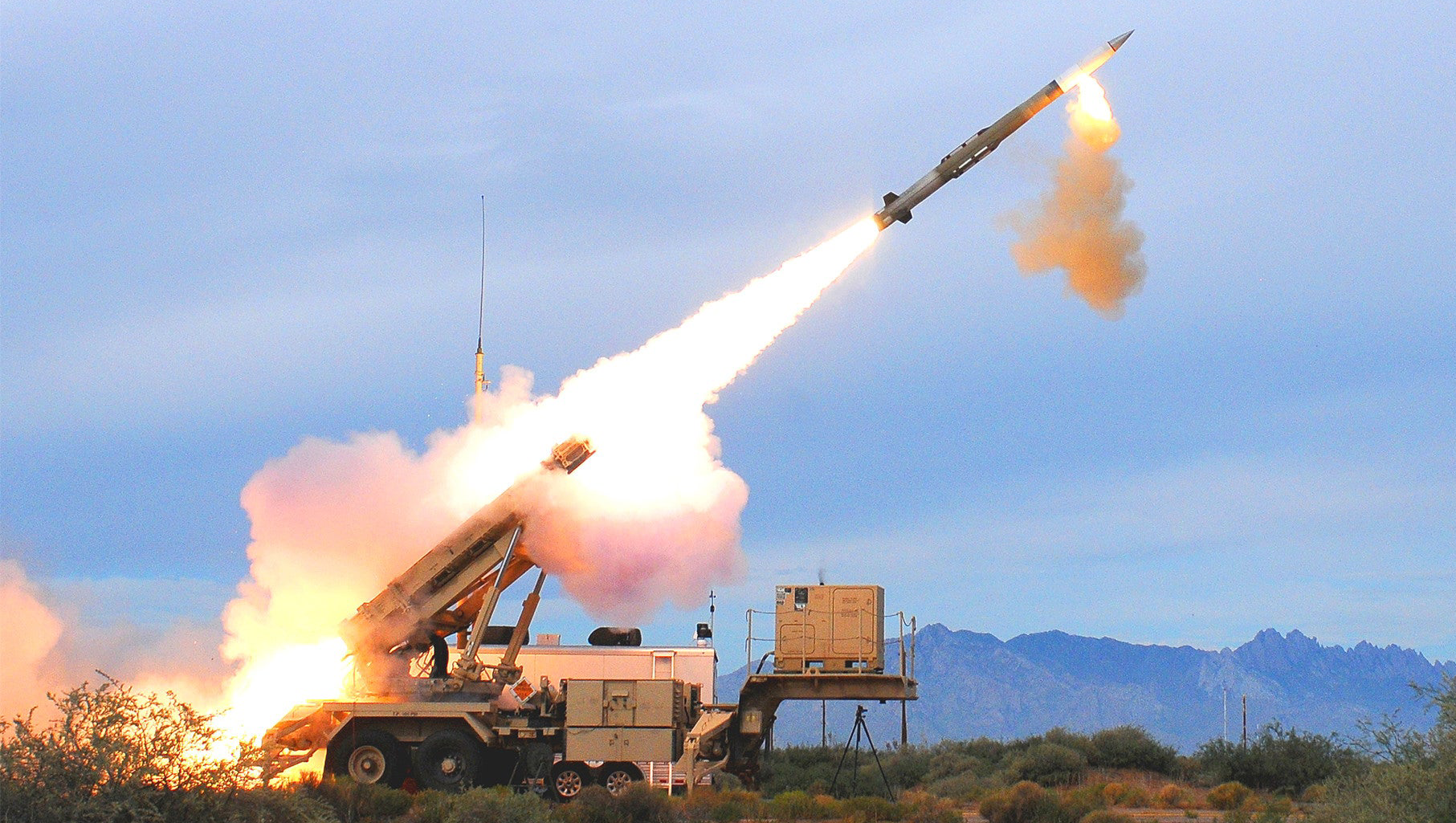 Tyskland ger Ukraina styrda missiler för Patriot luftvärnssystem