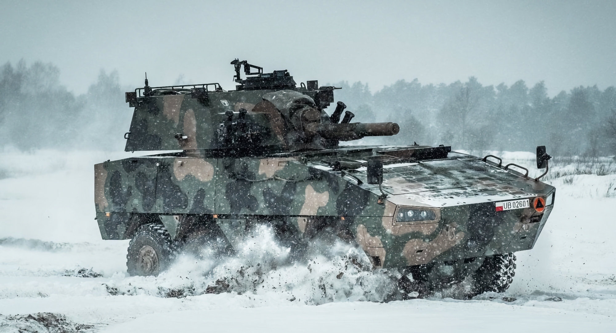 Polska armén får ny leverans av Rak 120 mm självgående granatkastare