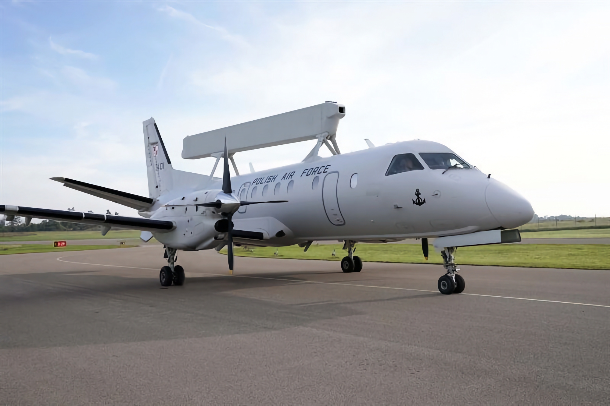 Polen tog emot det första Saab 340B AEW-300-flygplanet för radarövervakning med lång räckvidd