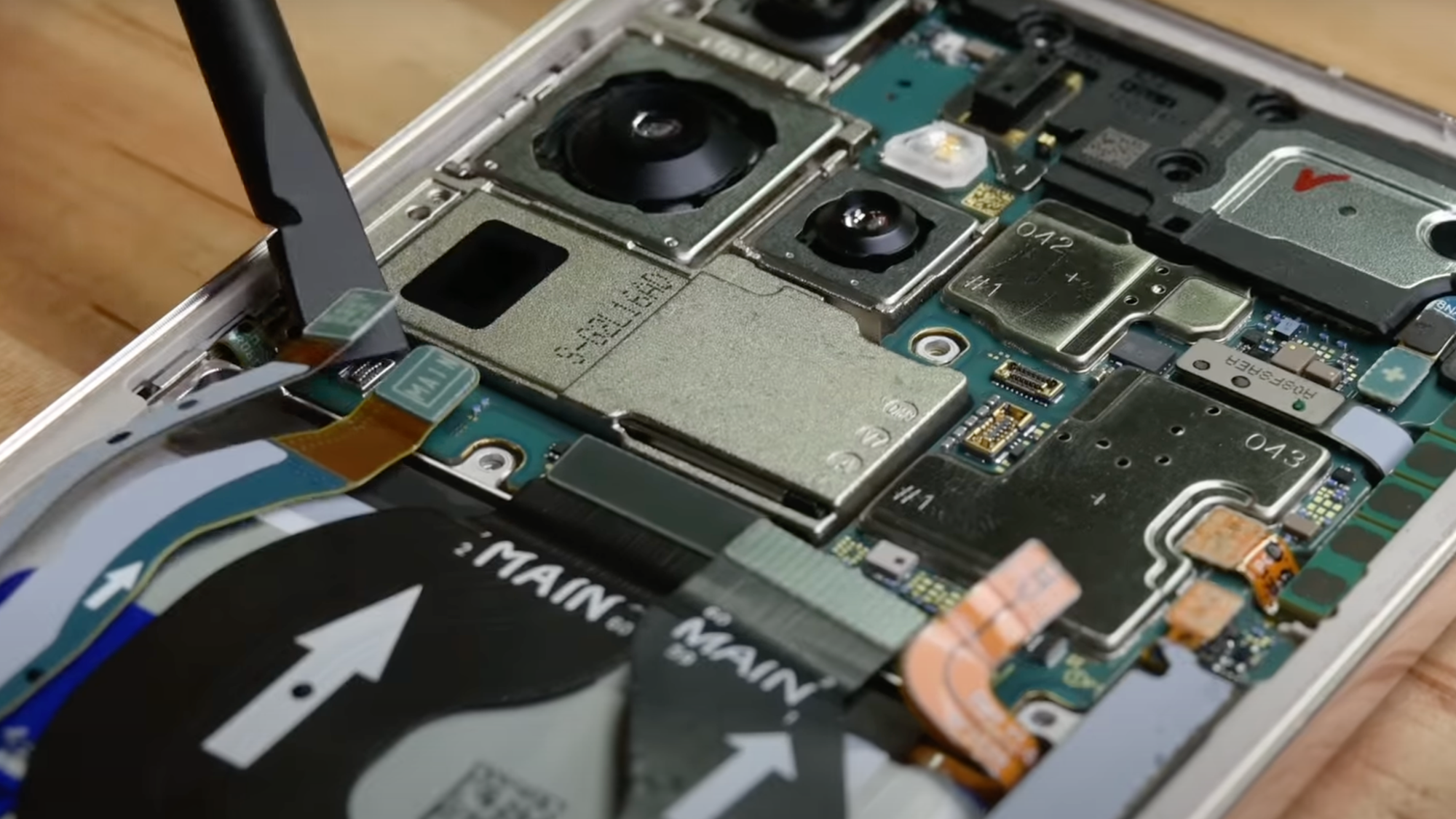 Samsung kräver att reparationsverkstäder förstör prylar som använder icke-originaldelar