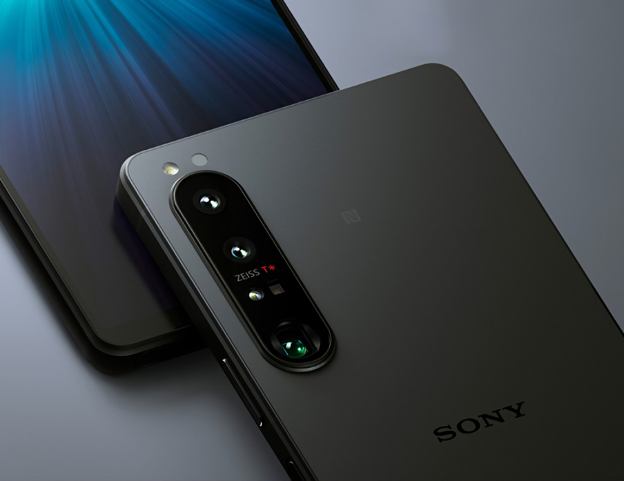Tre Sony 2022-smartphones har börjat få Android 14-uppdateringen