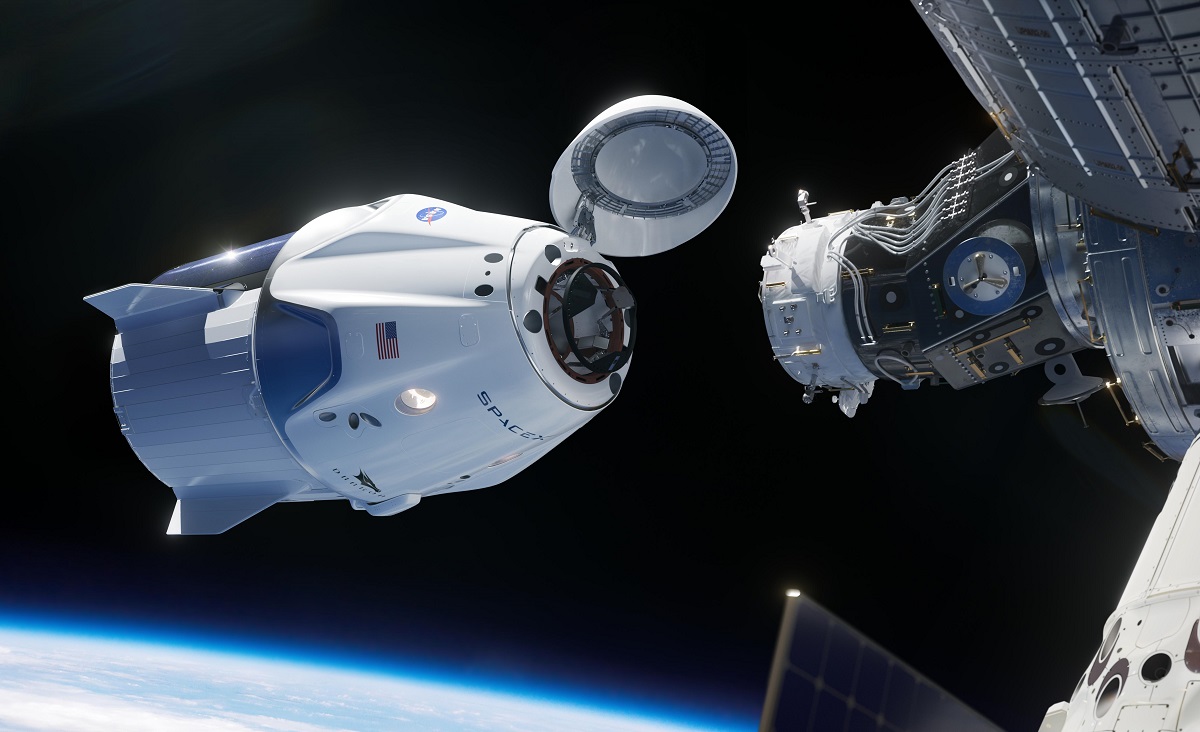 NASA har återigen skjutit upp uppskjutningen av SpaceX Dragon-farkosten med besättning till ISS på grund av uppskjutningar av Falcon Heavy-raketuppskjutningen