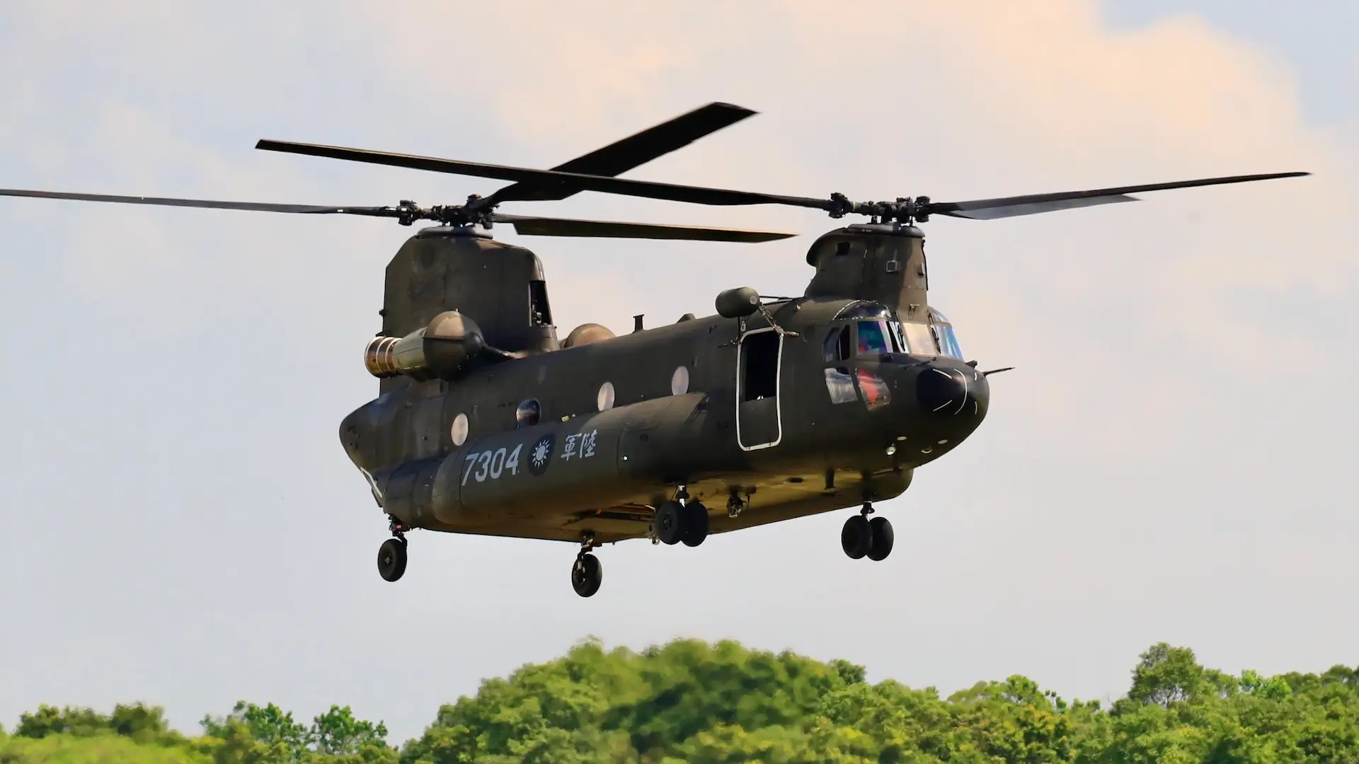 En taiwanesisk pilot försökte kapa en amerikansk CH-47 Chinook-helikopter till Kina för en belöning på 15 miljoner dollar