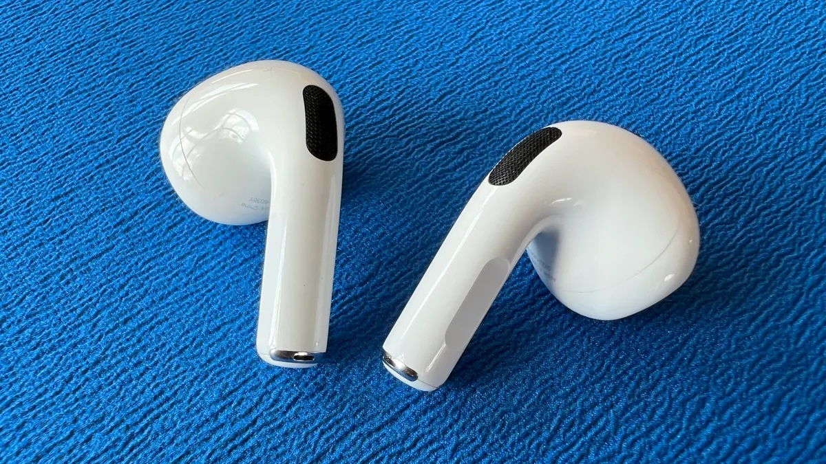 En detaljerad uppdelning av de nya AirPods: funktioner och innovationer