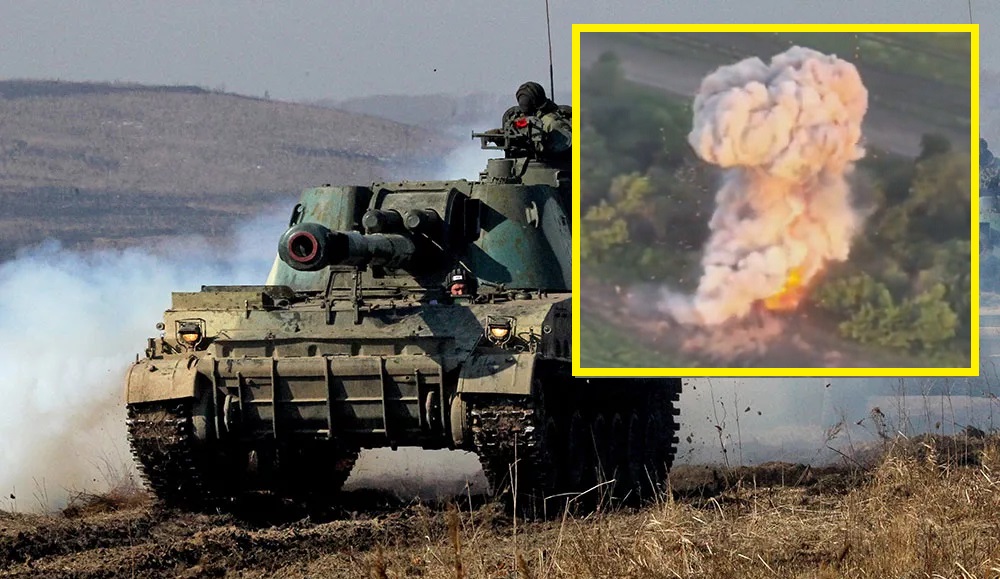 Ukrainsk FPV-drönare förstör på ett spektakulärt sätt rysk självgående 152 mm haubits 2S3 Akatsiya