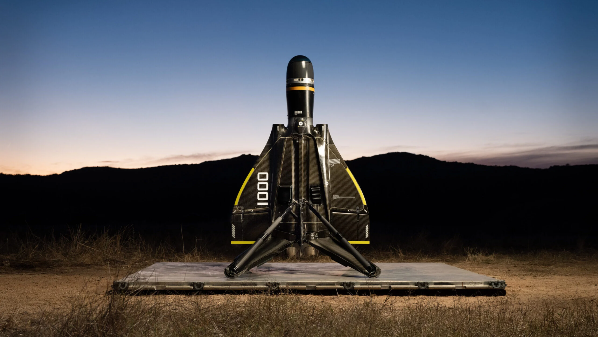Anduril Roadrunner är världens första återanvändbara obemannade jaktplan som kan landa som SpaceX:s Falcon 9-raket