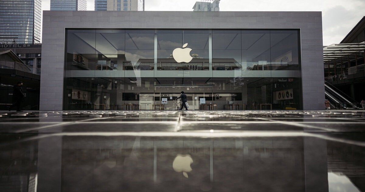 Tim Cook besöker Singapore som ett led i Apples expansion i regionen 