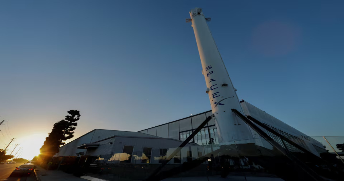 SpaceX utvecklar ett nätverk av spionsatelliter för 1,8 miljarder dollar åt USA