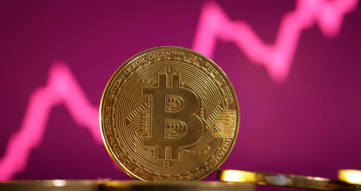 Bitcoin nådde ett nytt rekord och översteg $ 70,000