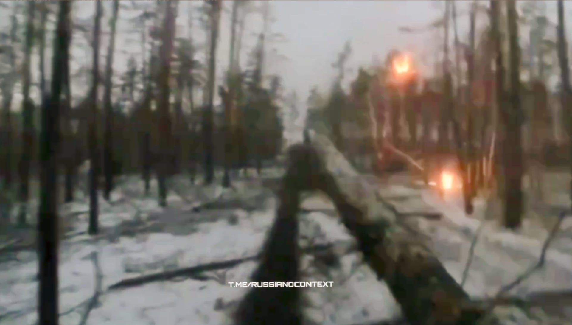 Rysk konvoj under attack av klustervapen: inspelning från ockupantens kamera (7 minuters video)