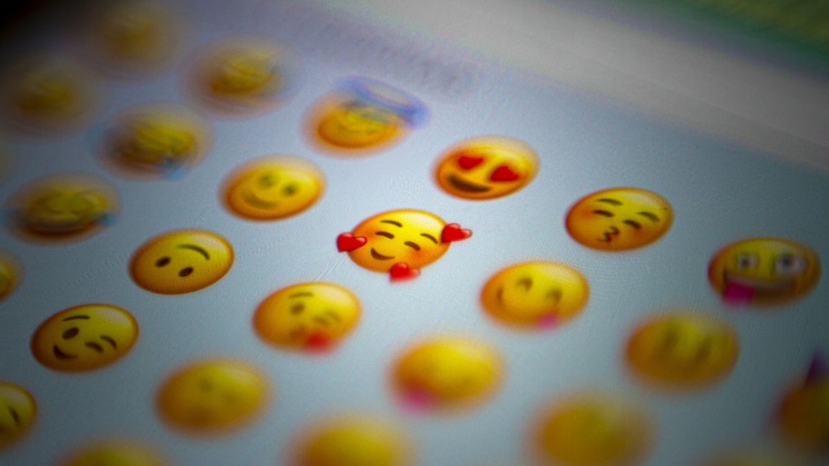 Bloomberg: iOS 18 gör att du kan skapa dina egna emoji med hjälp av artificiell intelligens