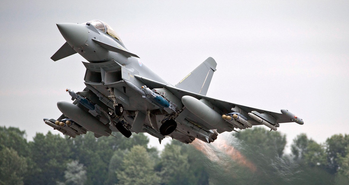 Turkiet för diskussioner med Storbritannien och Spanien om att köpa 40 Eurofighter Typhoon-stridsflygplan på grund av ytterligare en paus i F-16 Fighting Falcon-affären värd 20 miljarder dollar