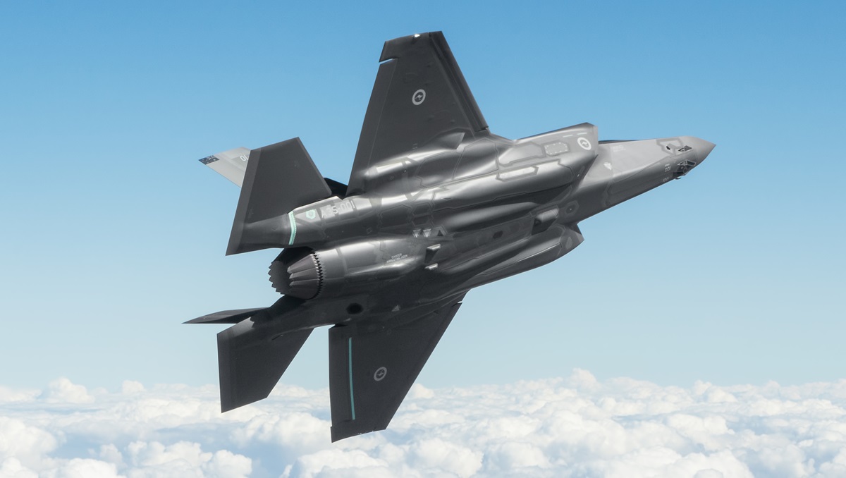 Japan kan komma att placera femte generationens stridsflygplan F-35A Lightning II i Australien, tillsammans med F-15 Eagle och Mitsubishi F-2