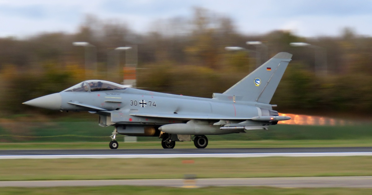 Tyskland kommer att förbättra förmågan hos alla sina Eurofighter Typhoon-jaktplan att spåra och eskortera mål med ECRS Mk1-radarn