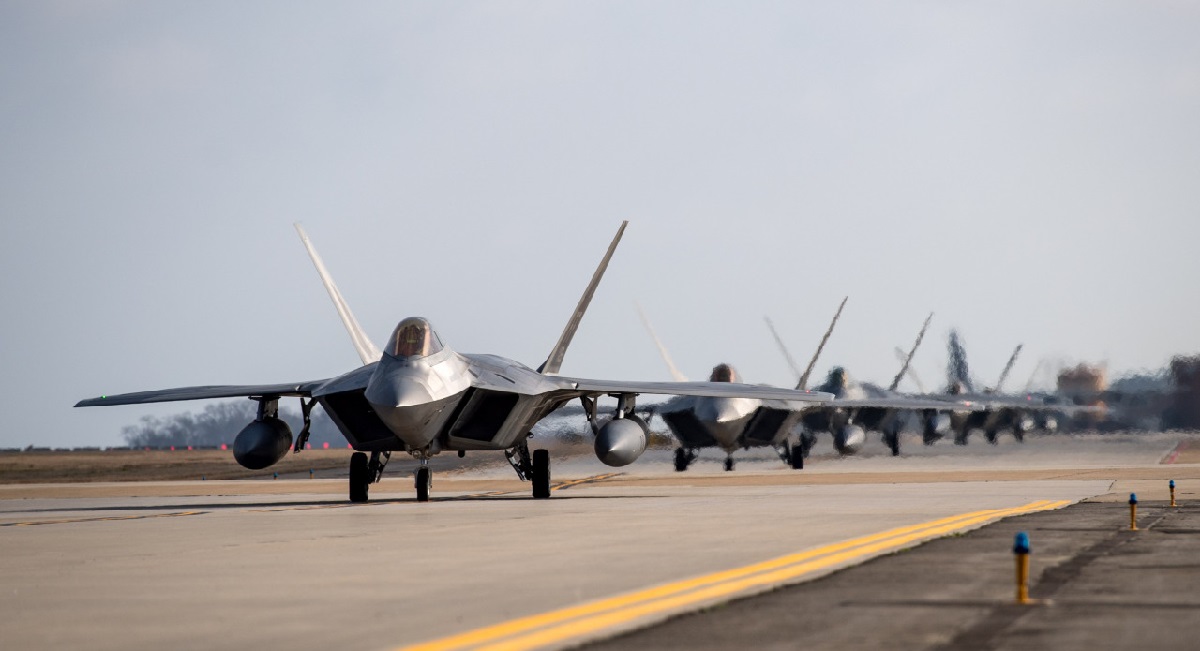 Lockheed Martin har moderniserat mer än 80 F-22 Raptor femte generationens stridsflygplan och planerar att förbättra ytterligare 20 flygplan under 2023