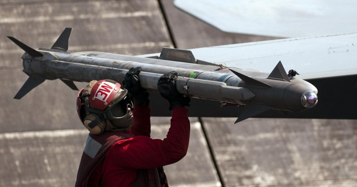 Rumänien förser sina F-16-plan med de senaste luft-till-luft-missilerna av typen AIM-9X