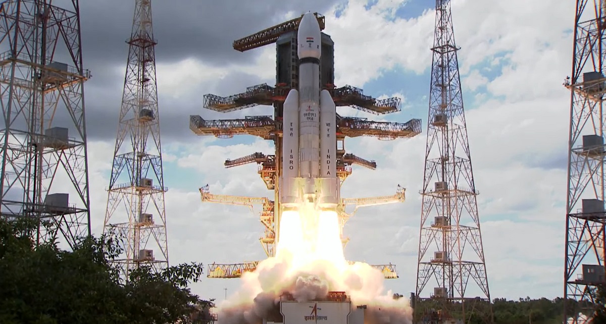 Indien har skjutit upp en GSLV Mk III-raket till månen med rymdfarkosten Chandrayaan-3 och rovern Pragyan, som kommer att landa i slutet av augusti